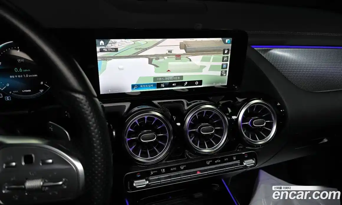 Mercedes-Benz EQA 2022 0.2 Автомат в Москве № 137957, фото 14