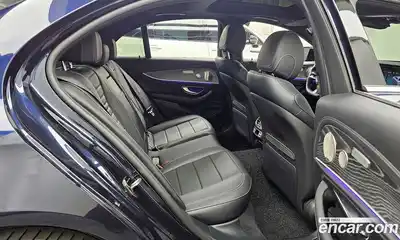 Mercedes-Benz E-Class 2022 2.0 Автомат в Москве № 138805, миниатюра 11