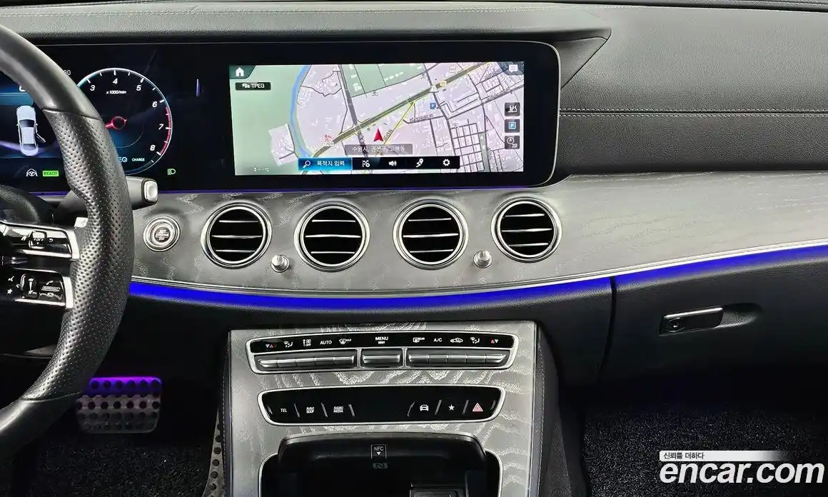 Mercedes-Benz E-Class 2022 2.0 Автомат в Москве № 138805, фото 13