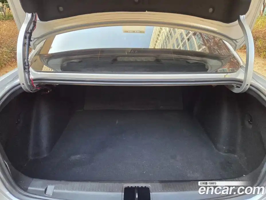 Renault SM3 2015 1.6 Автомат в Москве № 144607, фото 18