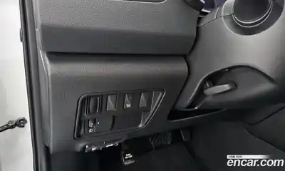 Renault QM6 2018 2.0 Автомат в Москве № 147649, миниатюра 12