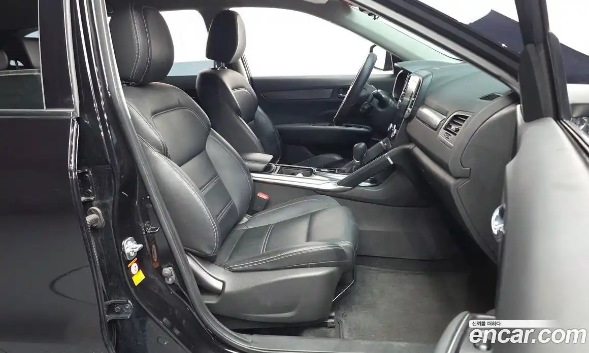 Renault QM6 2020 2.0 Автомат в Москве № 148258, фото 12