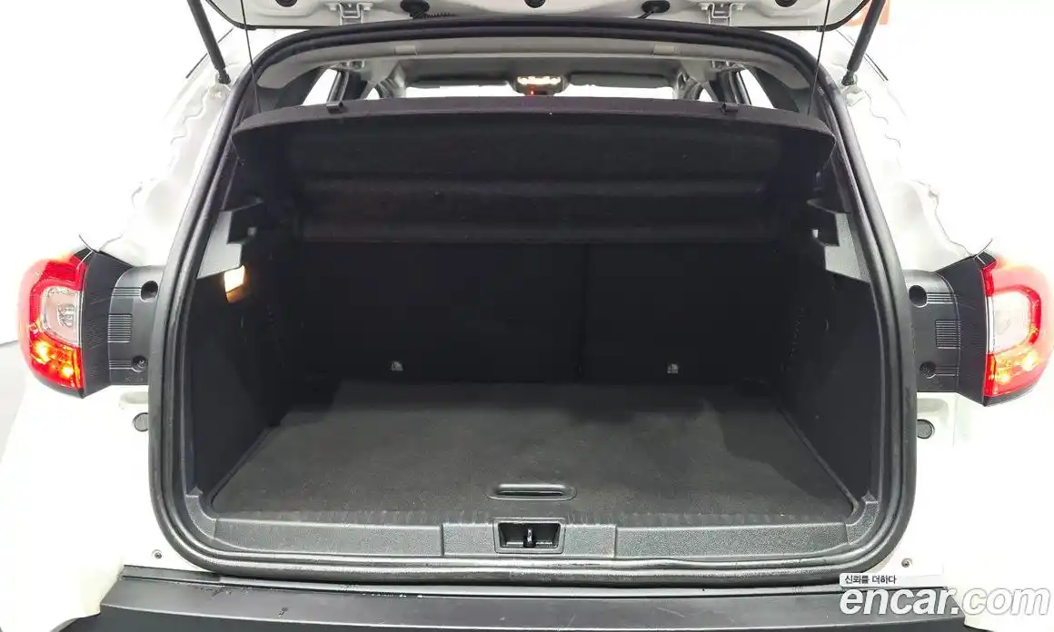 Renault QM3 2017 1.5 Автомат в Москве № 148395, фото 18