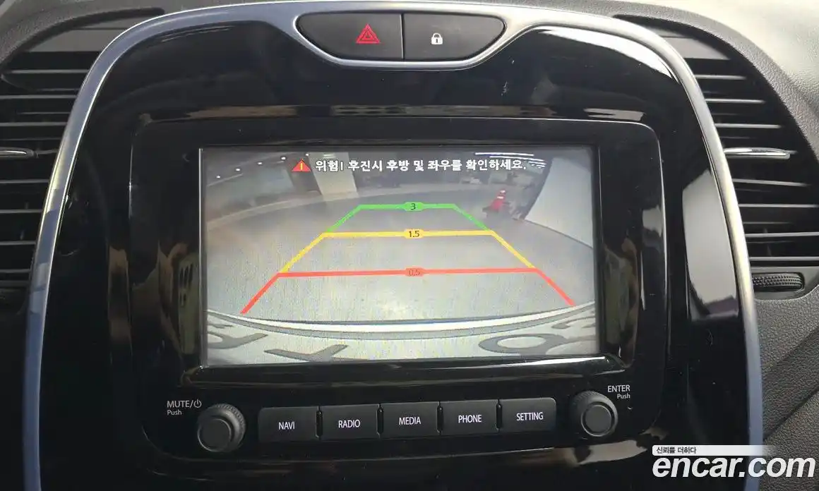 Renault QM3 2017 1.5 Автомат в Москве № 148395, фото 6