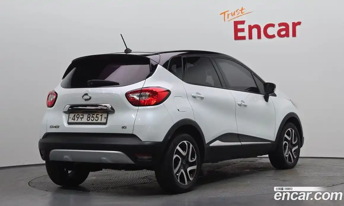 Renault QM3 2017 1.5 Автомат в Москве № 148395, фото 7