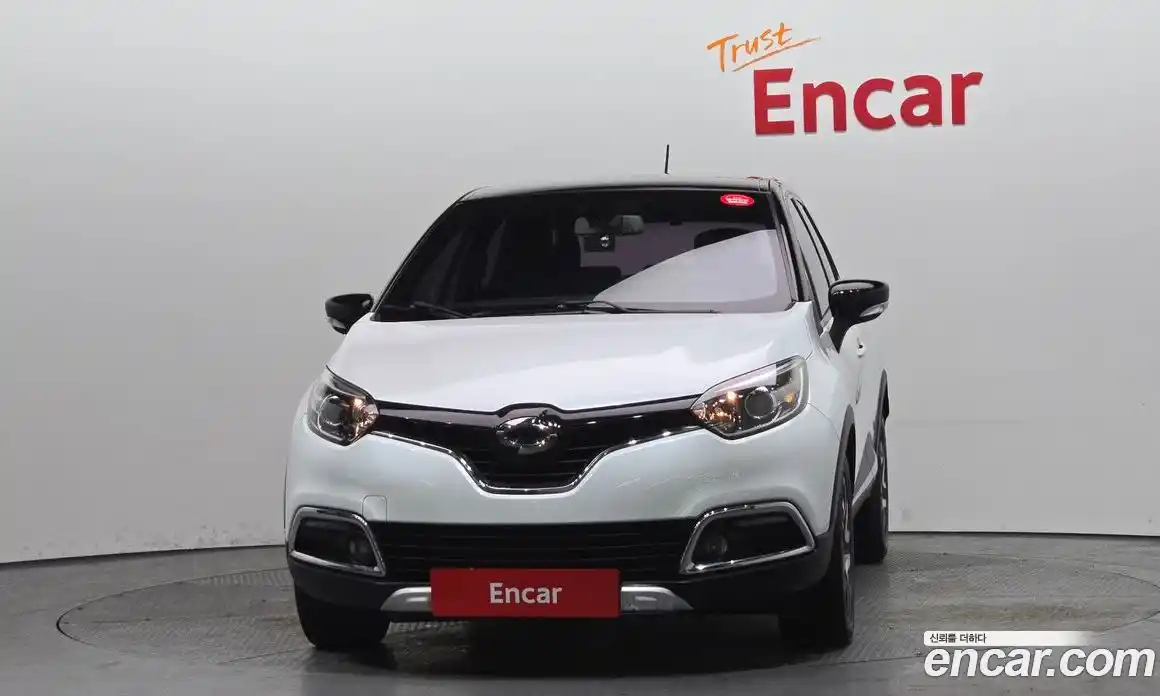 Renault QM3 2017 1.5 Автомат в Москве № 148395, фото 8