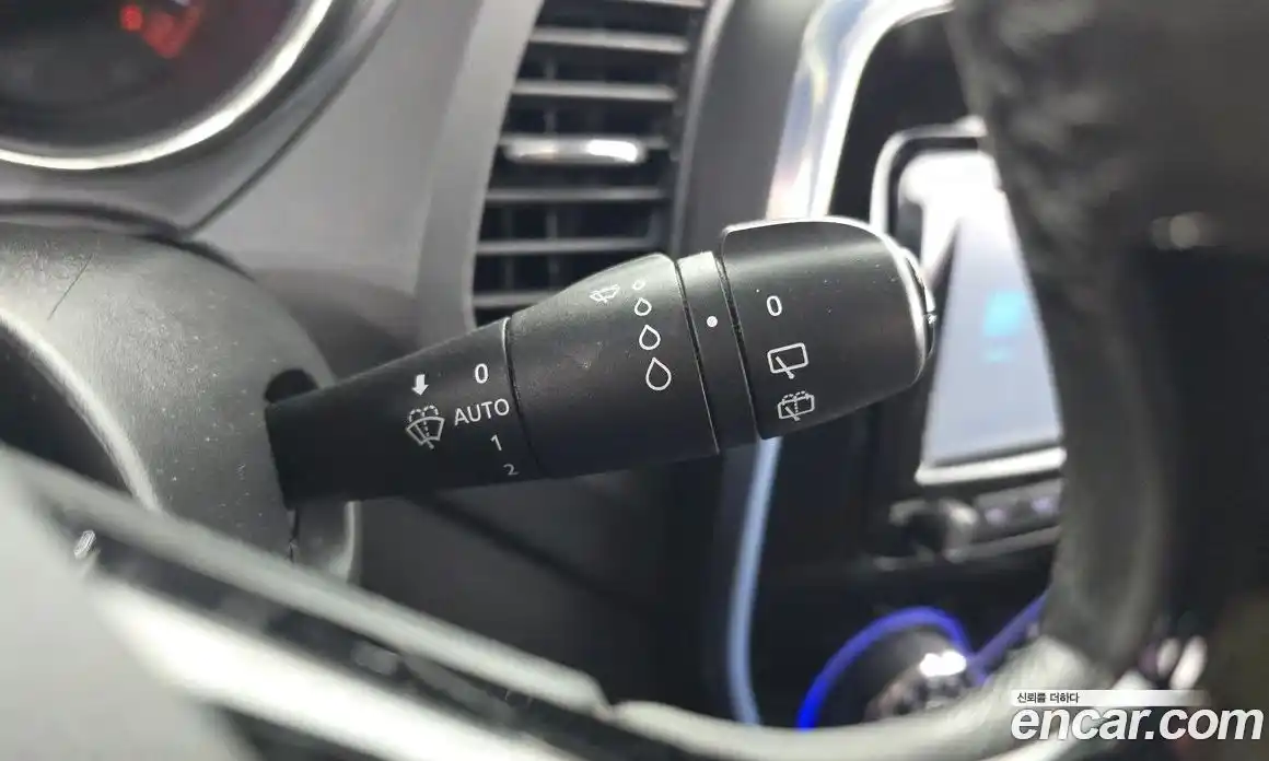 Renault QM3 2017 1.5 Автомат в Москве № 148395, фото 10