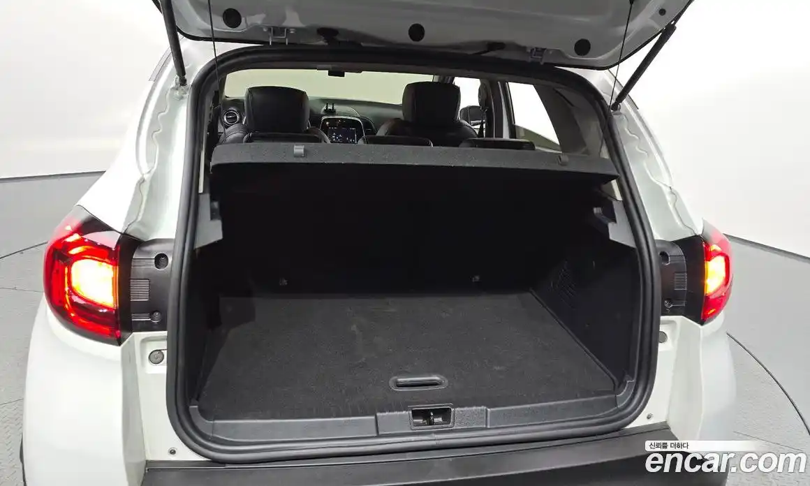 Renault QM3 2019 1.5 Автомат в Москве № 148430, фото 11