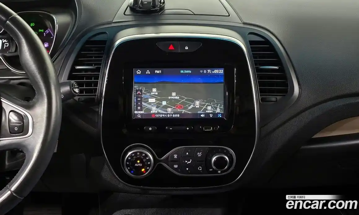 Renault QM3 2019 1.5 Автомат в Москве № 148430, фото 17