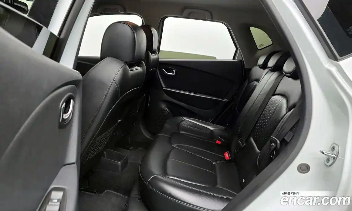 Renault QM3 2019 1.5 Автомат в Москве № 148430, фото 19