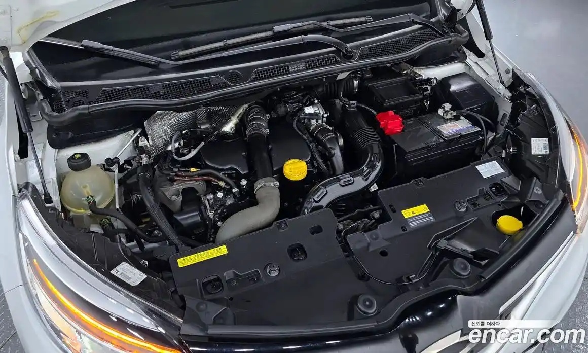 Renault QM3 2019 1.5 Автомат в Москве № 148430, фото 10