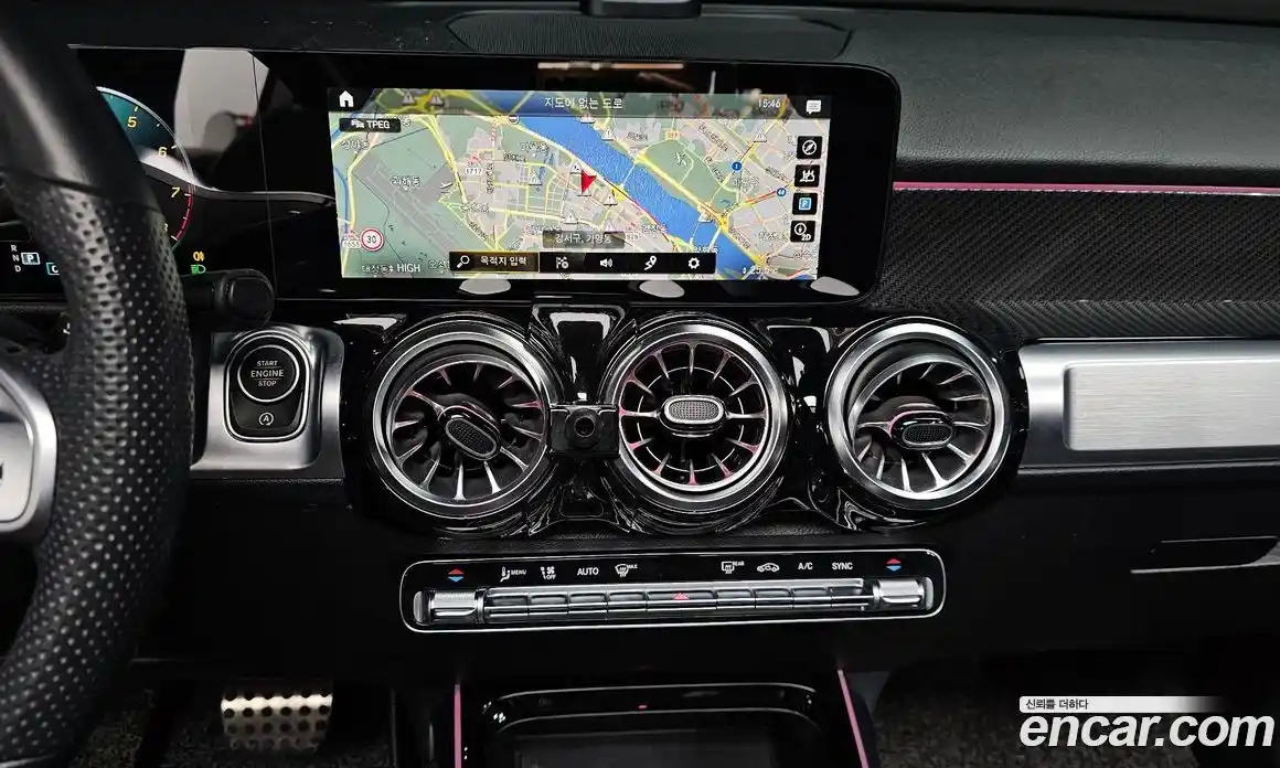 Mercedes-Benz GLB-Class 2022 2.0 Автомат в Москве № 150657, фото 14