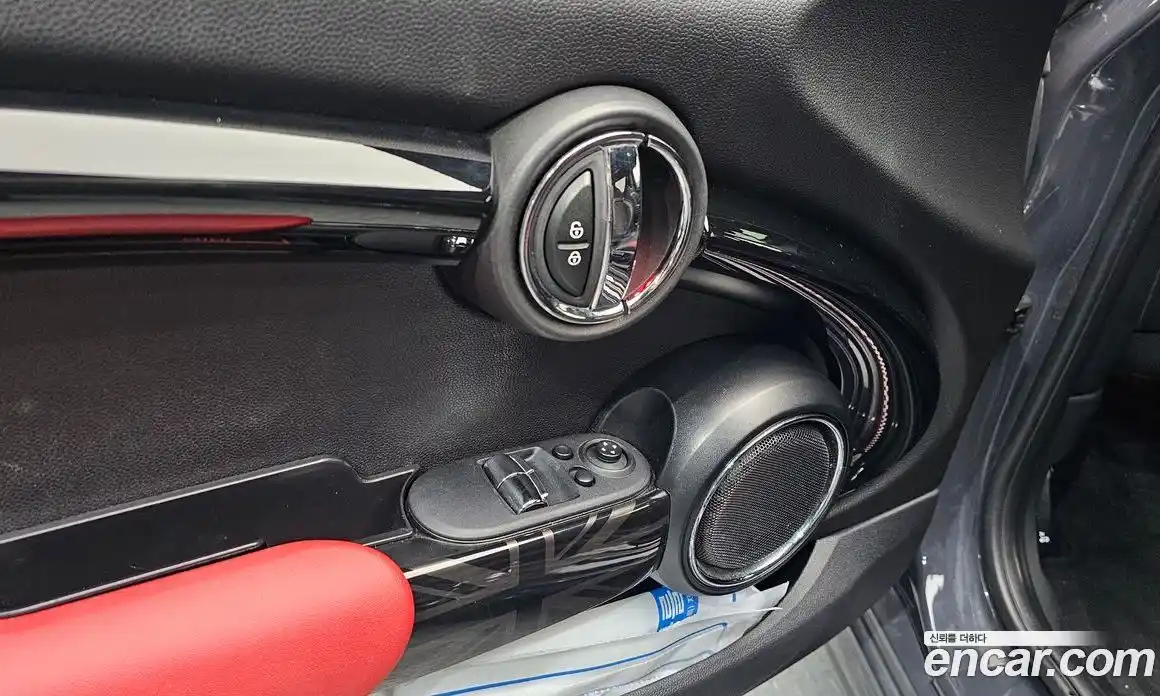 Mini Cooper 2015 2.0 Автомат в Москве № 156248, фото 12