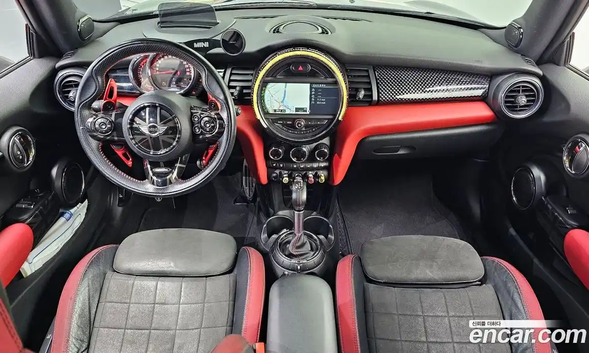 Mini Cooper 2015 2.0 Автомат в Москве № 156248, фото 13