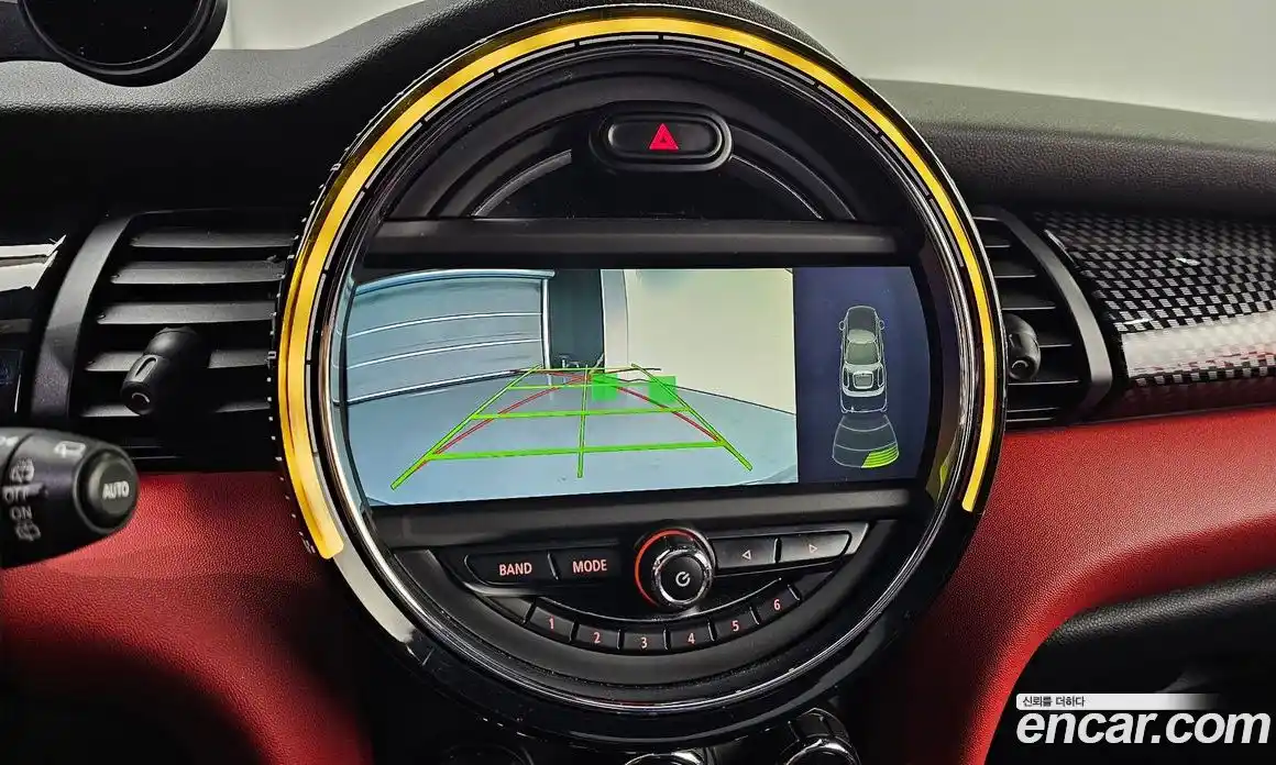 Mini Cooper 2015 2.0 Автомат в Москве № 156248, фото 14