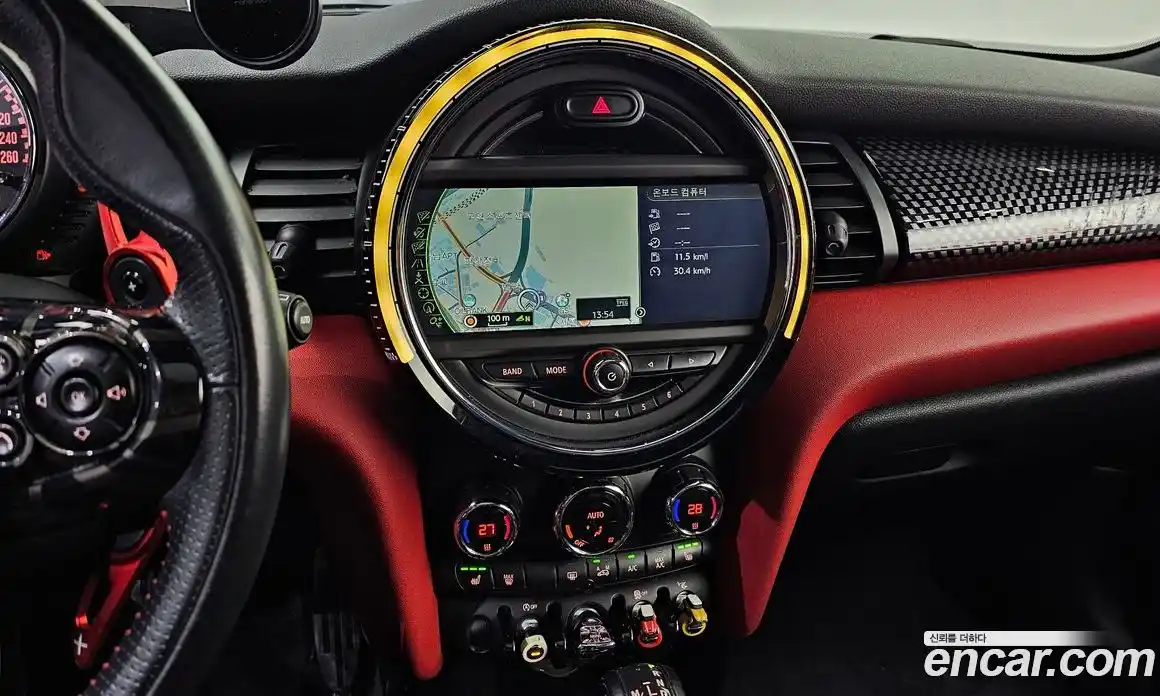 Mini Cooper 2015 2.0 Автомат в Москве № 156248, фото 19