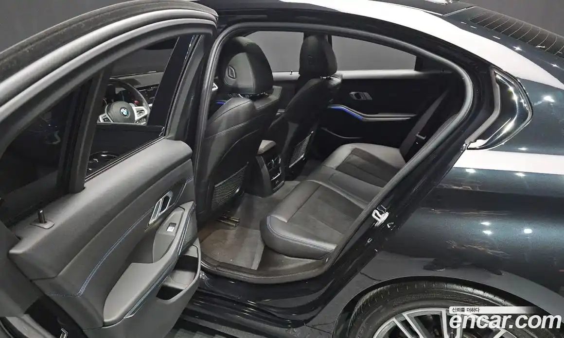 BMW 3-Series 2021 2.0 Автомат в Москве № 158388, фото 12