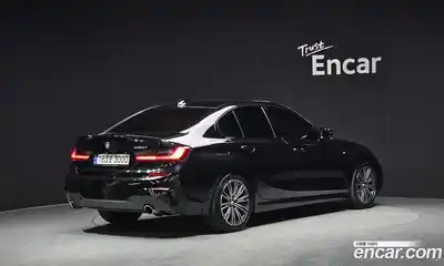 BMW 3-Series 2021 2.0 Автомат в Москве № 158388, миниатюра 2