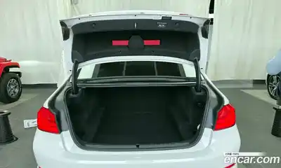 BMW 5-Series 2019 2.0 Автомат в Москве № 158998, миниатюра 10