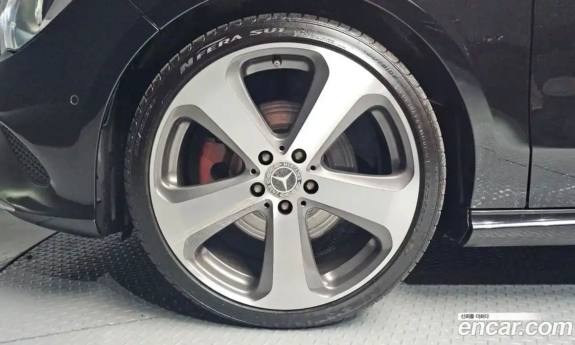 Mercedes-Benz CLA-Class 2017 2.0 Автомат в Москве № 159047, фото 12