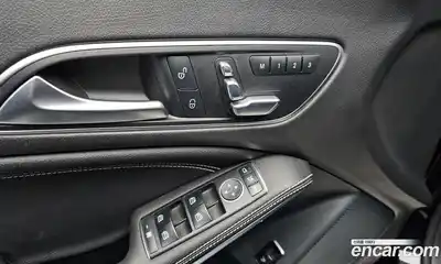 Mercedes-Benz CLA-Class 2017 2.0 Автомат в Москве № 159047, миниатюра 6