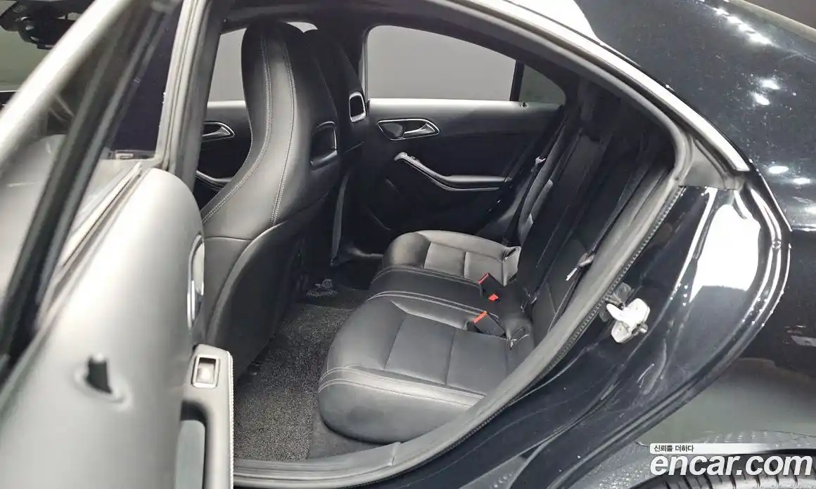 Mercedes-Benz CLA-Class 2017 2.0 Автомат в Москве № 159047, фото 9