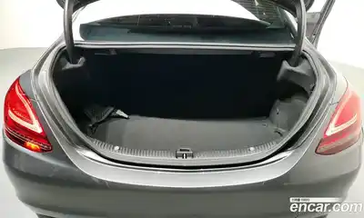 Mercedes-Benz C-Class, 2019