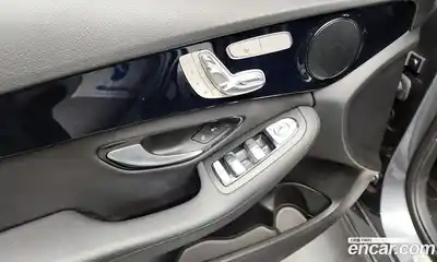 Mercedes-Benz C-Class 2019 2.0 Автомат в Москве № 160457, миниатюра 12