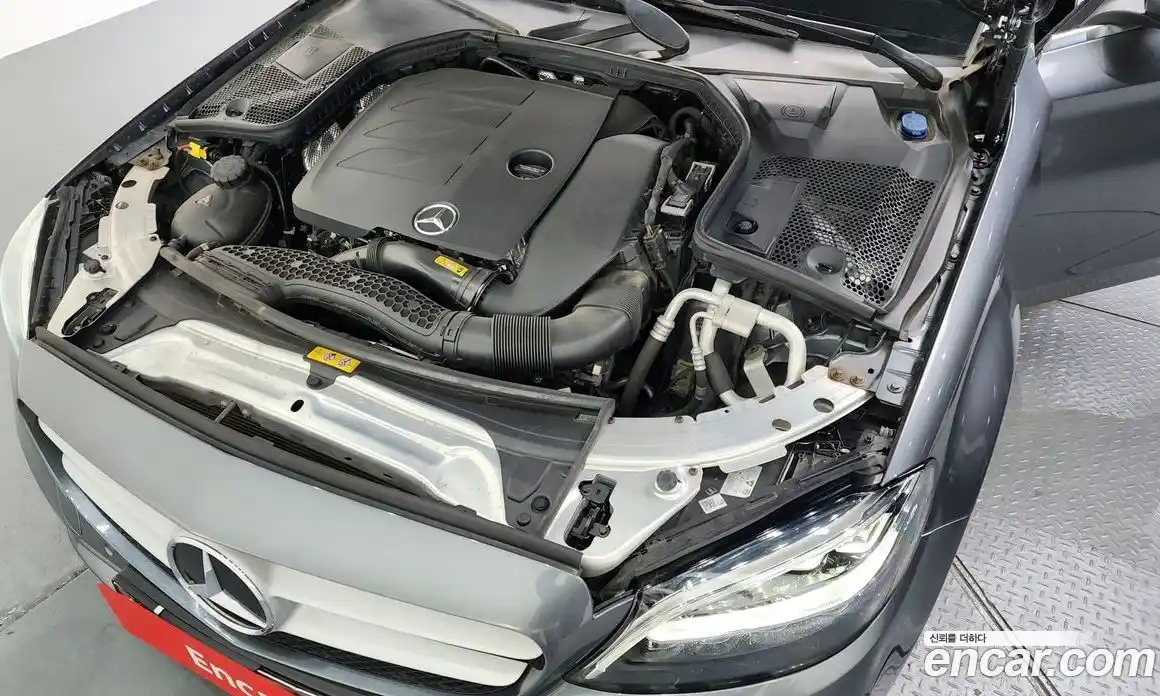 Mercedes-Benz C-Class 2019 2.0 Автомат в Москве № 160457, фото 16