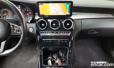 Mercedes-Benz C-Class 2019 2.0 Автомат в Москве № 160457, миниатюра 2