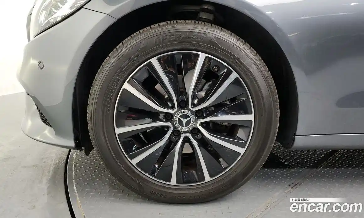 Mercedes-Benz C-Class 2019 2.0 Автомат в Москве № 160457, фото 7