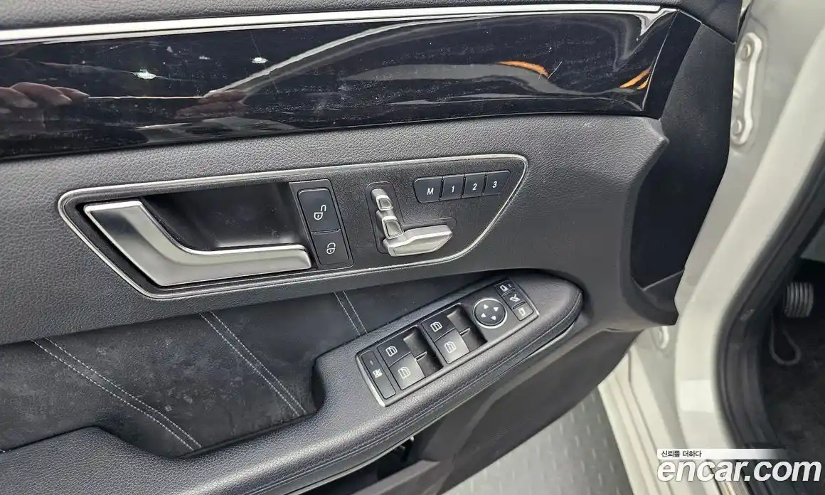 Mercedes-Benz E-Class 2014 3.5 Автомат в Москве № 160693, фото 19