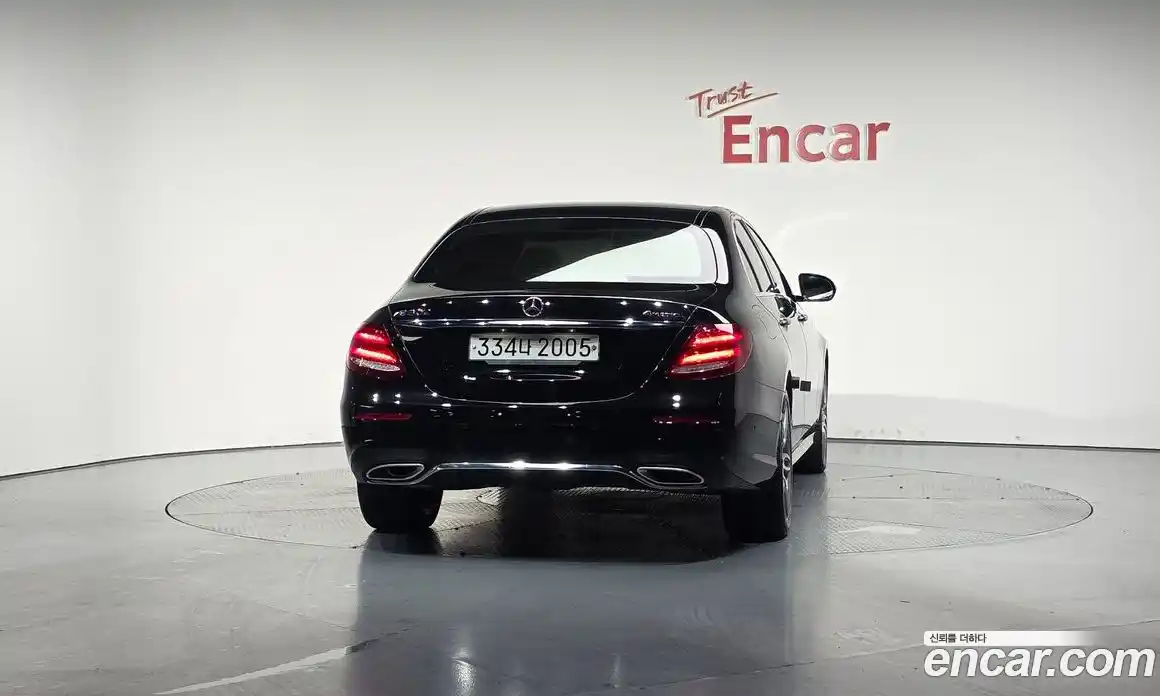 Mercedes-Benz E-Class 2020 2.0 Автомат в Москве № 161306, фото 17