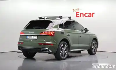 Audi Q5 2023 2.0 Автомат в Москве № 162870, миниатюра 2
