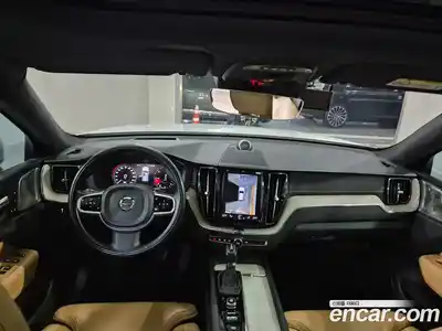 Volvo XC60 2020 2.0 Автомат в Москве № 164834, миниатюра 10