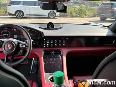 Porsche Taycan 2025 1.0 Автомат в Москве № 164895, миниатюра 11