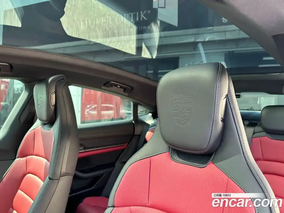 Porsche Taycan 2025 1.0 Автомат в Москве № 164895, фото 15