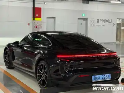 Porsche Taycan 2025 1.0 Автомат в Москве № 164895, миниатюра 2