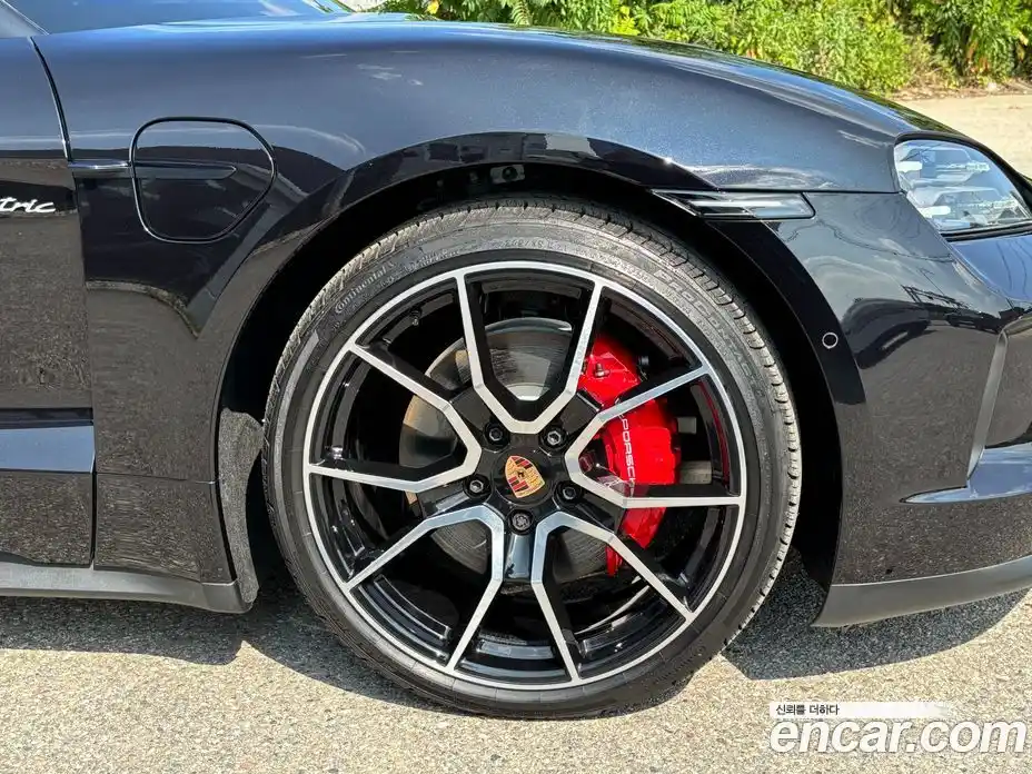 Porsche Taycan 2025 1.0 Автомат в Москве № 164895, фото 8