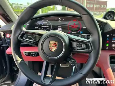 Porsche Taycan 2025 1.0 Автомат в Москве № 164895, миниатюра 10
