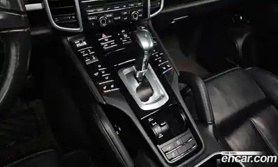 Porsche Cayenne 2014 3.0 Автомат в Москве № 165704, миниатюра 9
