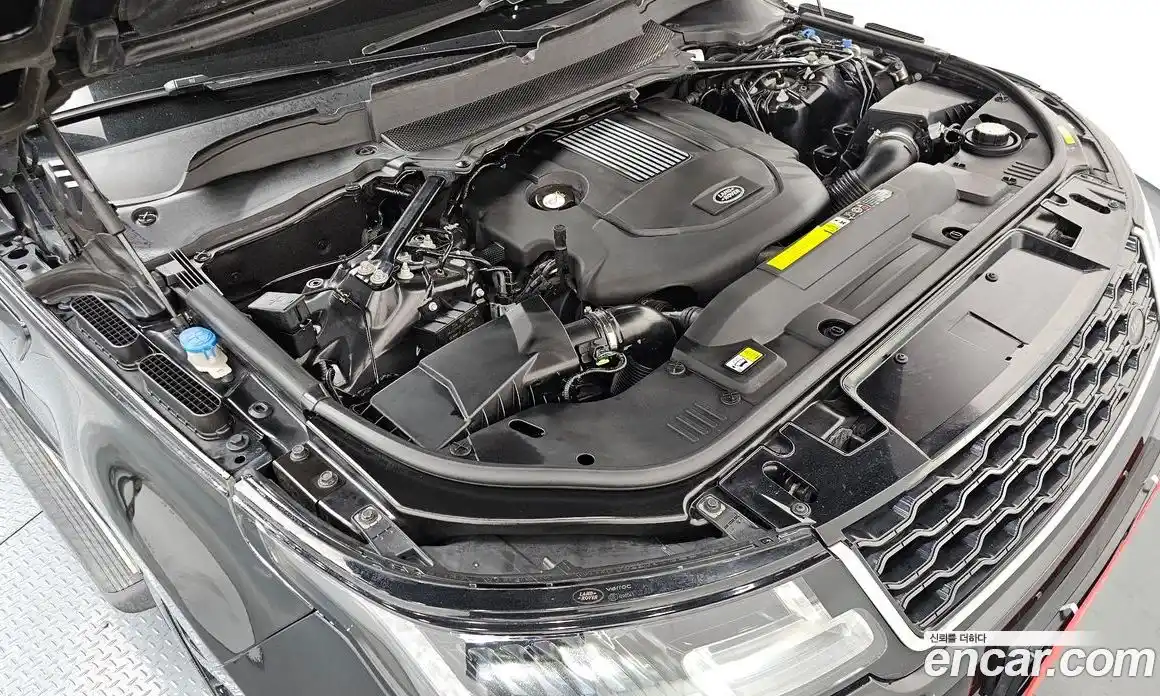 Land Rover Range-Rover Sport 2018 3.0 Автомат в Москве № 166491, фото 7