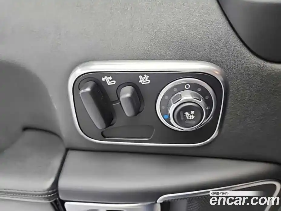 Land Rover Range-Rover 2010 5.0 Автомат в Москве № 166546, фото 14