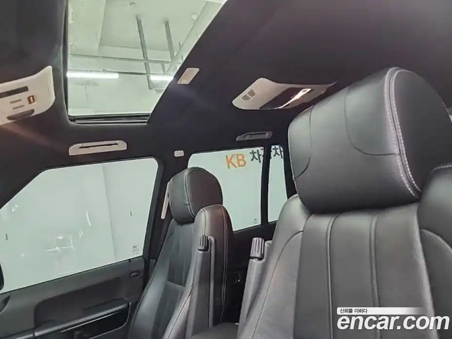 Land Rover Range-Rover 2010 5.0 Автомат в Москве № 166546, фото 15