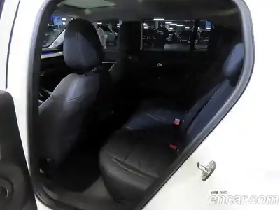 Jeep Avenger 2024 Автомат в Москве № 169932, миниатюра 7