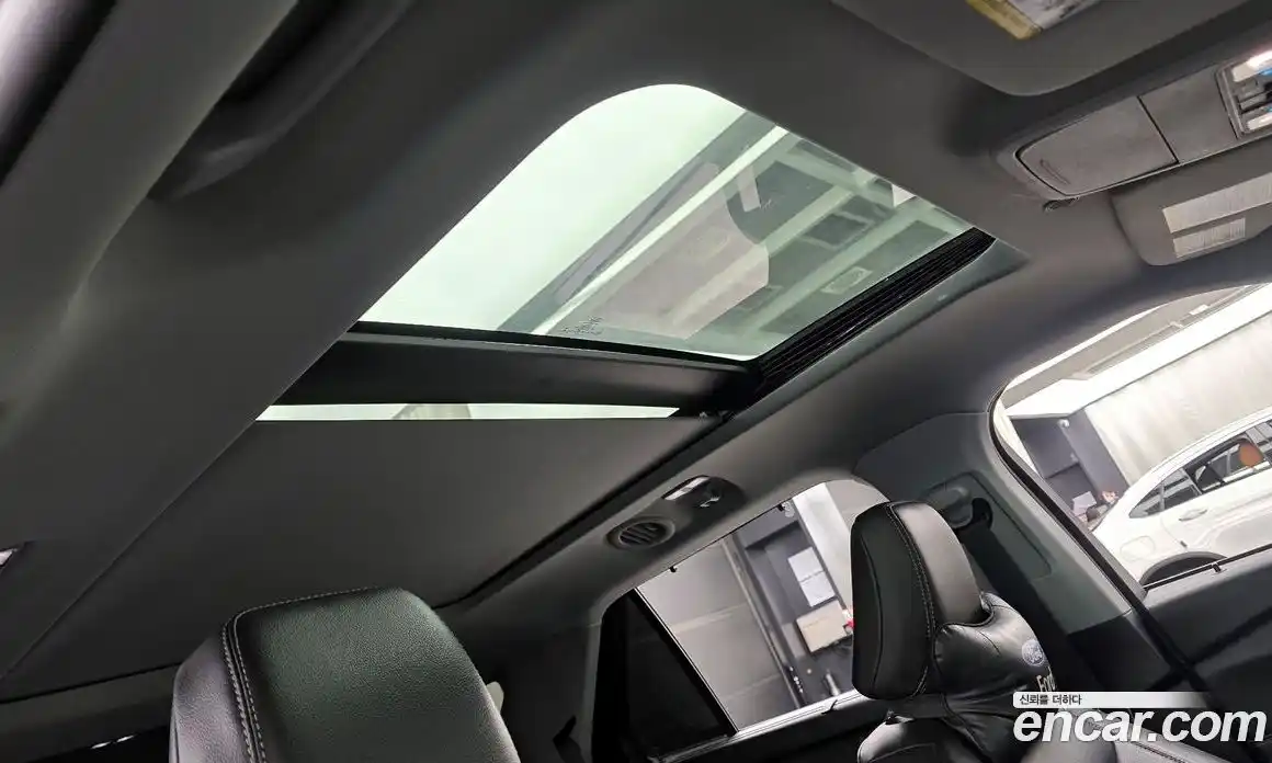 Ford Explorer 2021 2.3 Автомат в Москве № 170822, фото 11