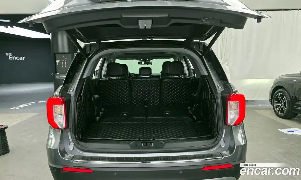 Ford Explorer 2021 2.3 Автомат в Москве № 170822, фото 18