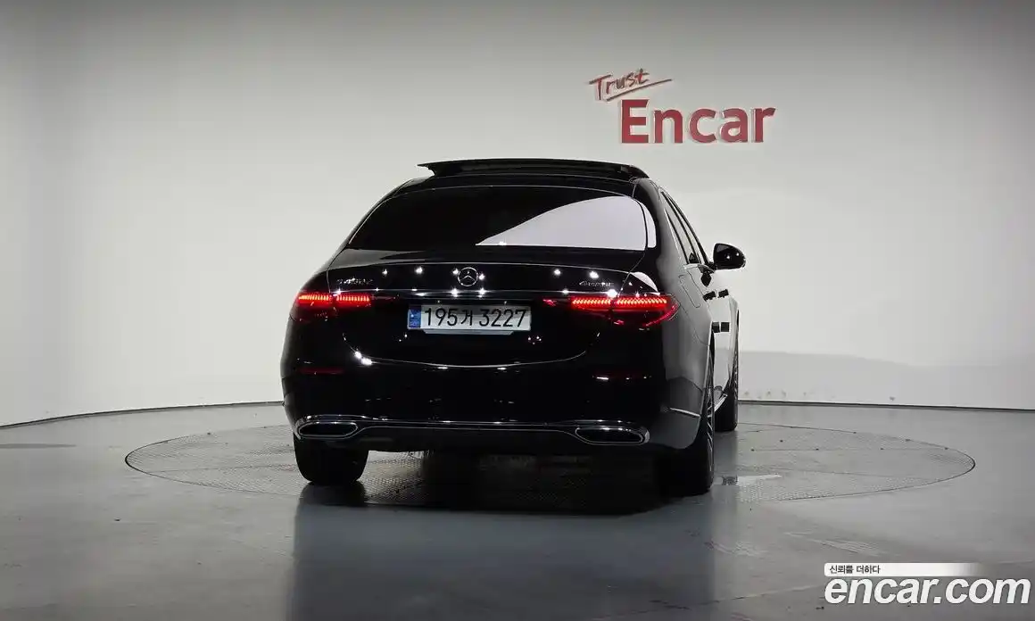 Mercedes-Benz S-Class 2024 3.0 Автомат в Москве № 175095, фото 13