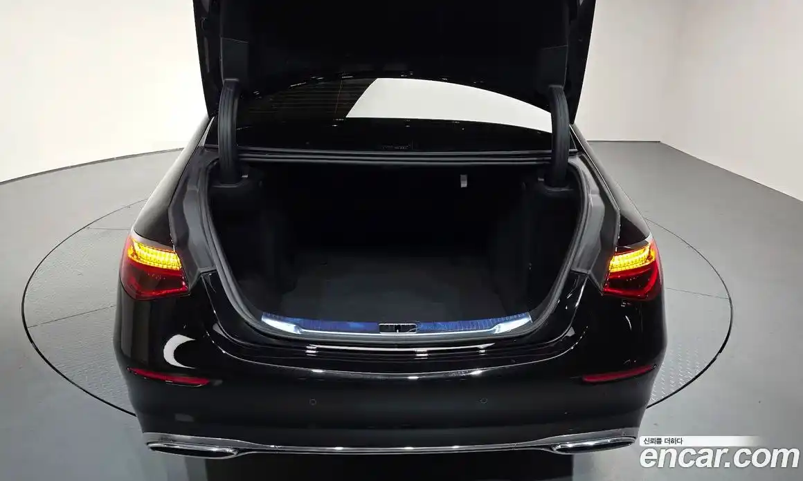 Mercedes-Benz S-Class 2024 3.0 Автомат в Москве № 175095, фото 19