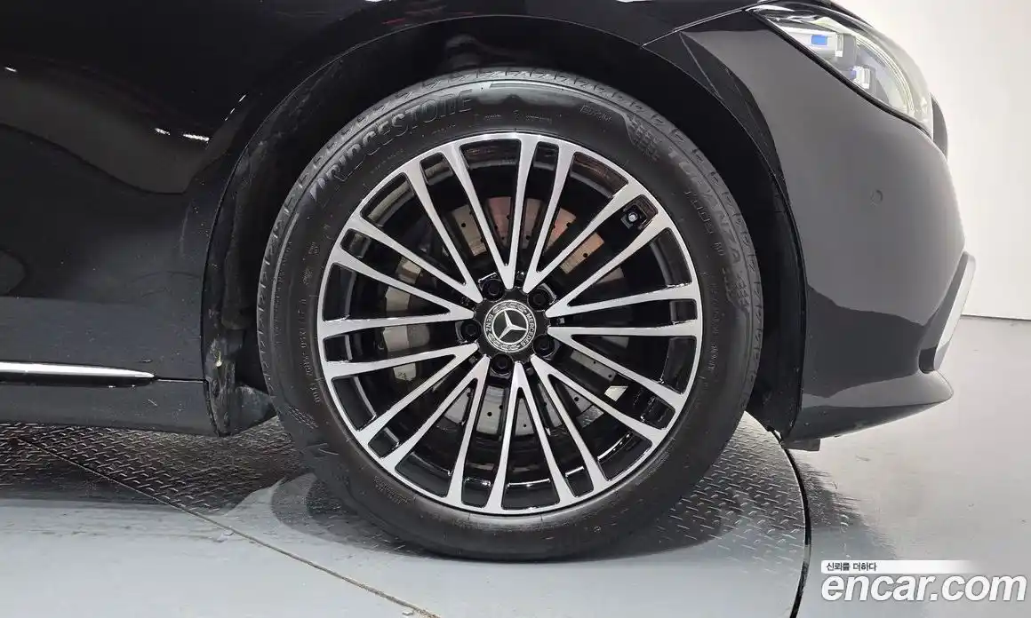 Mercedes-Benz S-Class 2024 3.0 Автомат в Москве № 175095, фото 6